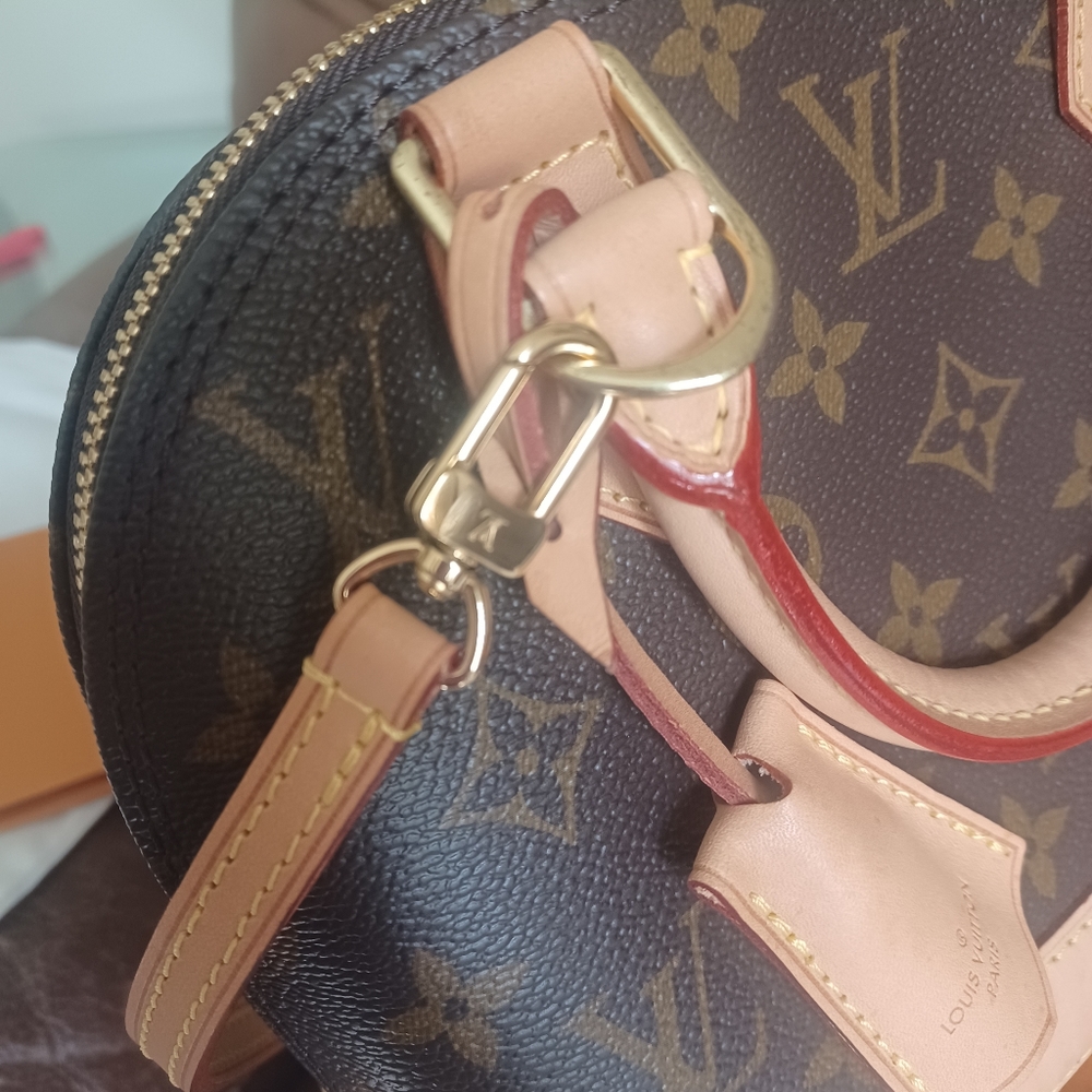 Louis Vuitton alma bb - Picture 8 of 17
